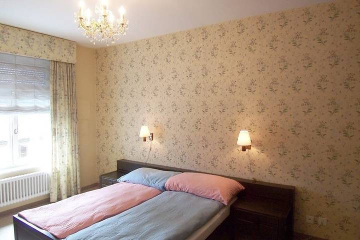 Geheel appartement, Enorm **** appartement met 2 badkamers gelegen in het centrum van Interlaken in Interlaken, Meer van Thun