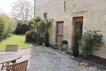 Gîte pour 2 personnes, avec jardin à Chicheboville