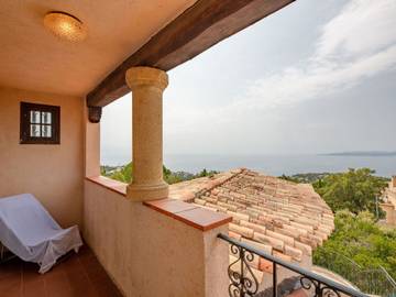 Villa pour 6 Personnes dans Les Issambres, Roquebrune-sur-Argens, Photo 4