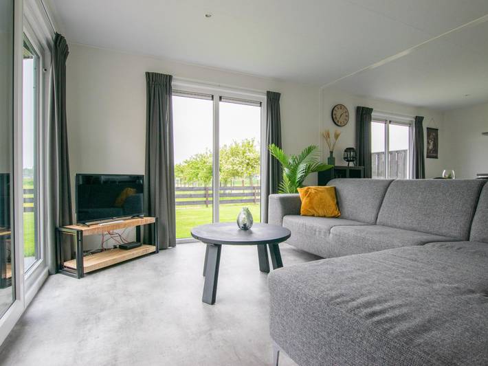 Freies und helles Chalet mit Blick auf die Wiesen
 in Heiloo, Noord-Holland - Nordseeküste