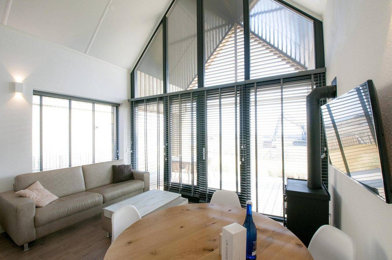 Vakantiehuis voor 2 personen in Tholen-stad, Zeeland (kust van Zeeland) in Tholen, Nederlandse Noordzeekust