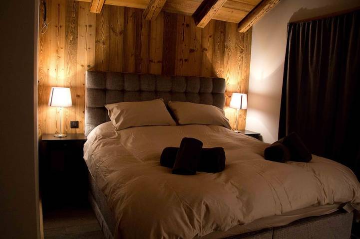 Gîte pour 16 personnes, avec balcon ainsi que jacuzzi et jardin à Verchaix - 2