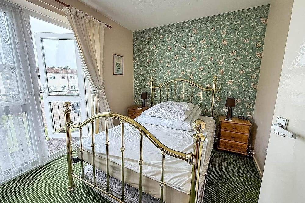 Great 3 bedroom chalet to hire with in Hemsby, in Hemsby, Great Yarmouth