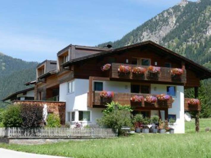 Ferienwohnung für 3 Personen, mit Balkon in Grän - 2