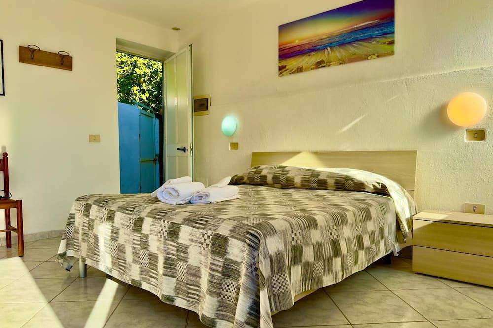 Deluxe Double Room  with sea view in Casamicciola Terme, Ischia