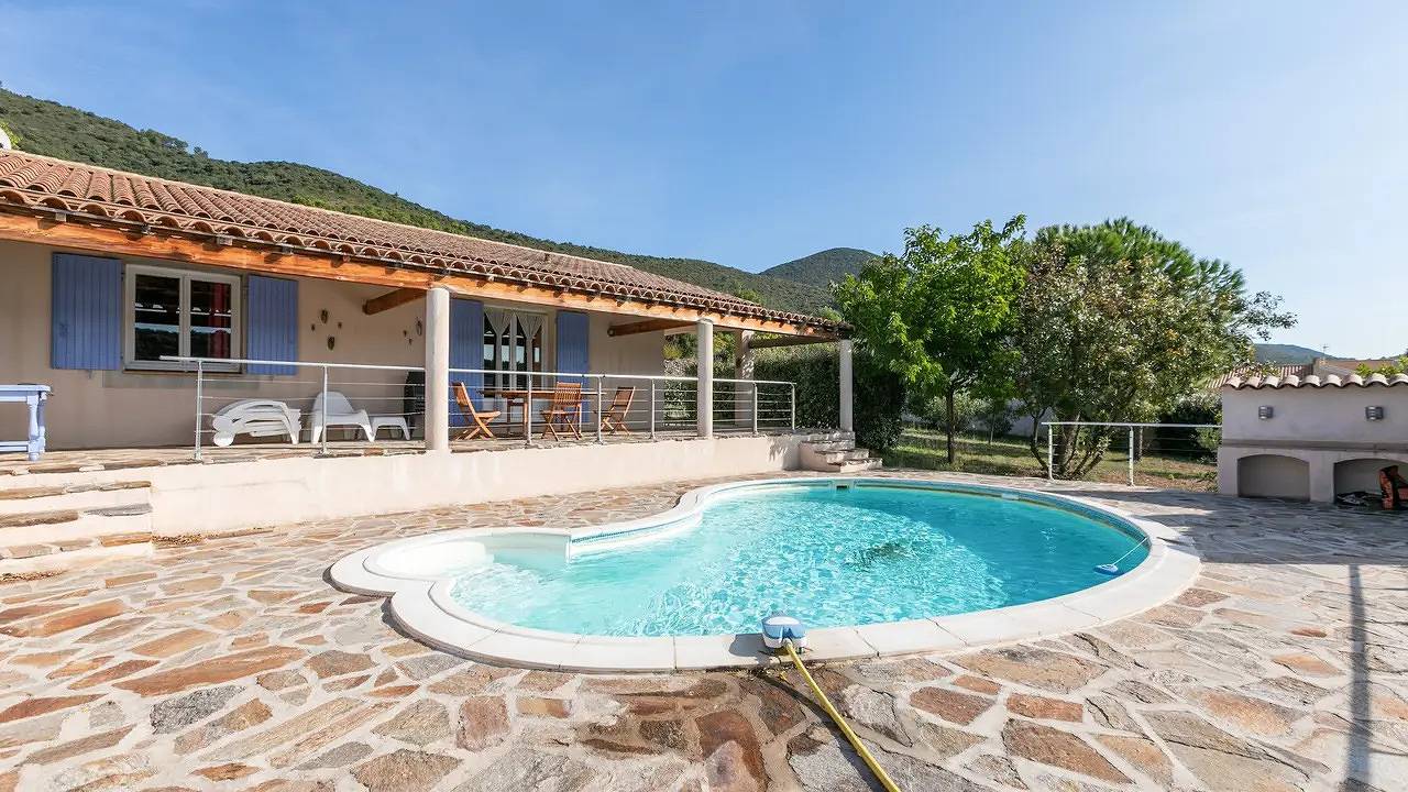 Villa für 7 Personen (150 m²) in Roquebrun in Roquebrun, Région de Béziers