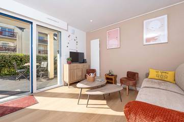 Gîte pour 4 personnes, avec terrasse dans Plage du Courégant