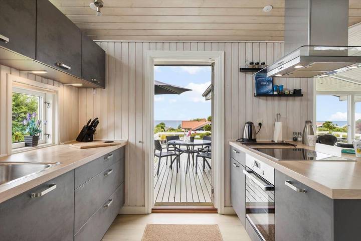 Ferienhaus für 6 Personen, mit Sauna und Whirlpool sowie Garten und Terrasse in Båring Strand - 4
