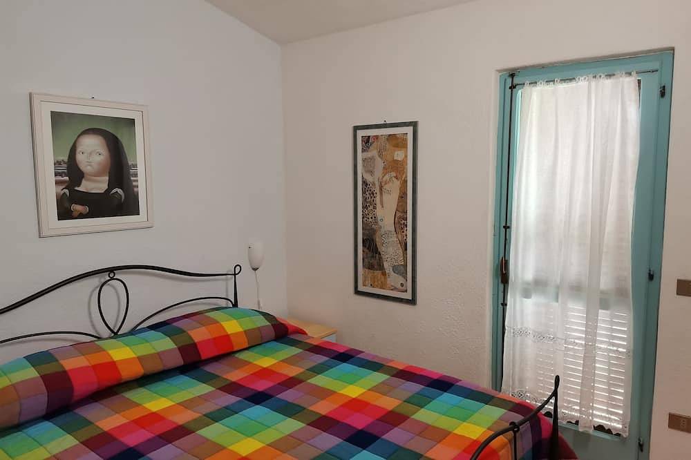 Entire apartment, Villetta Silvia - Trilocale con Giardino in Palau (Sardinia), Gallura