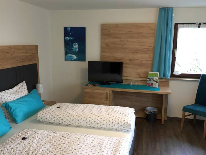 Maison d’hôte pour 4 personnes, avec jardin ainsi que vue et piscine à Bad Krozingen