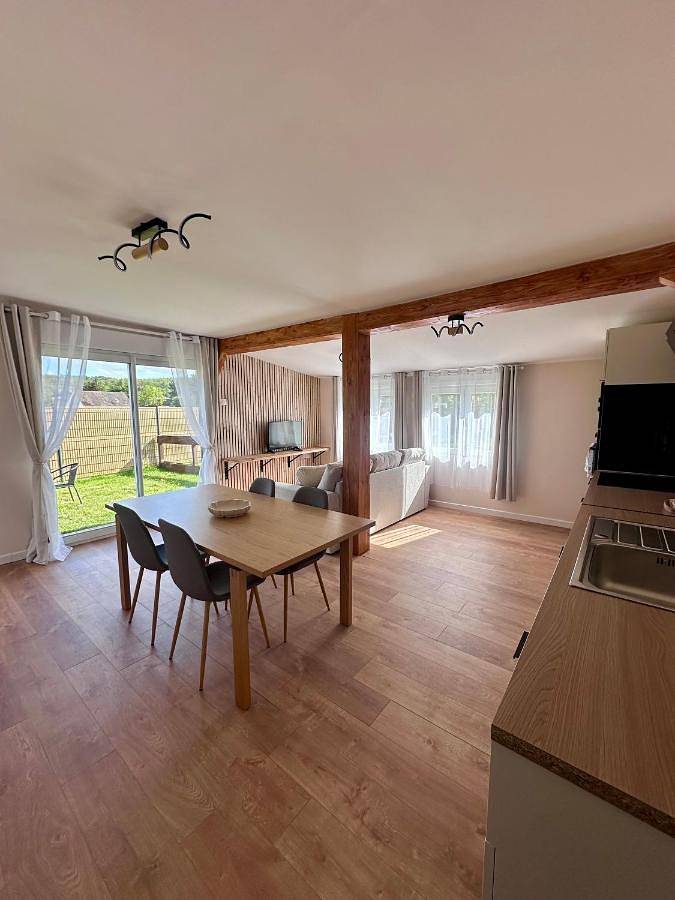 Location de vacances pour 4 personnes, avec Terrasse et Jardin dans Saint-Germain-sur-Avre
