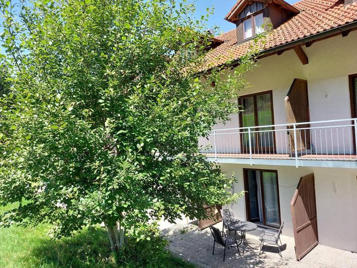 Ferienwohnung für 2 Personen, mit Terrasse und Garten sowie Sauna und Ausblick in Philippsreut - 3