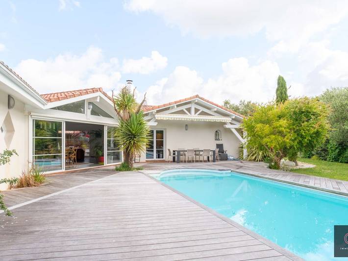 Ferienhaus für 8 Personen, mit Terrasse in Biscarrosse