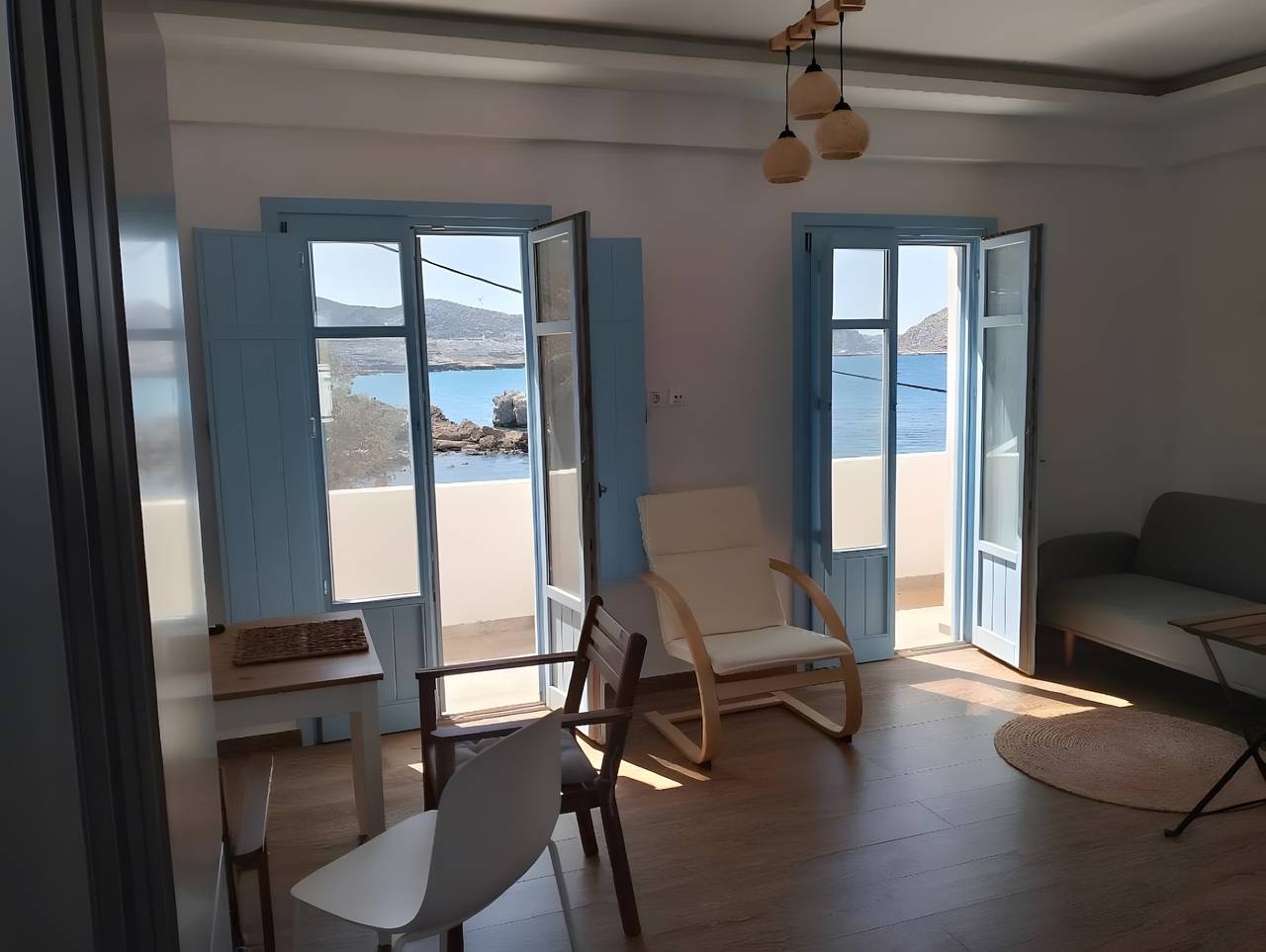 Ganze Wohnung, Apartment 'Villa2' mit Meerblick, Wlan und Klimaanlage in Karpathos
