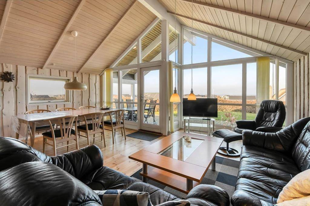 749 in Underbjerg, Limfjord in Westjütland