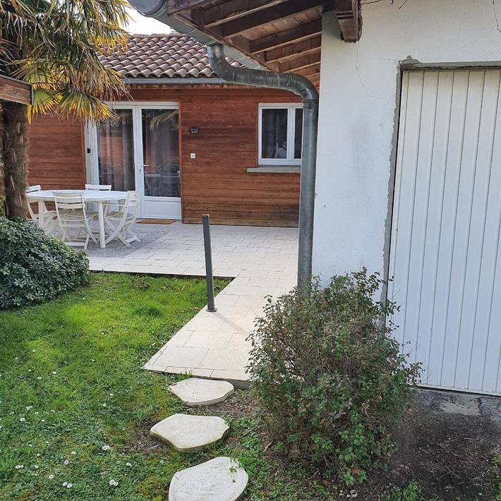 Gîte pour 2 personnes, avec terrasse à Séméac - 2