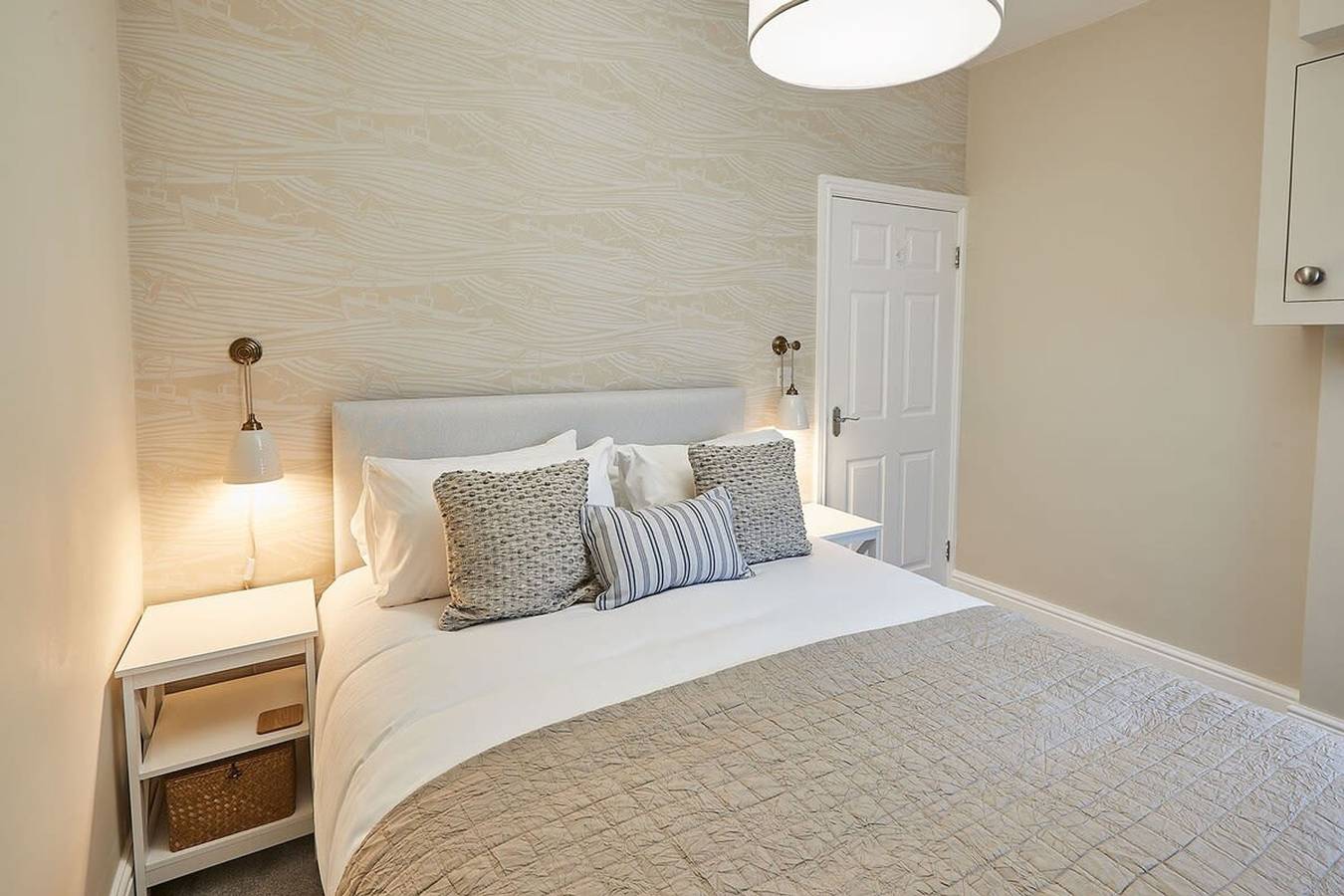 Entire apartment, Host Stay Silver Beach in Whitby, North York Moors National Park