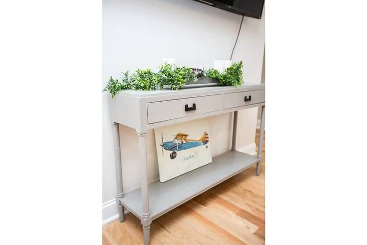 Vacation rental for 15 people, with yard and balcony in Raleigh