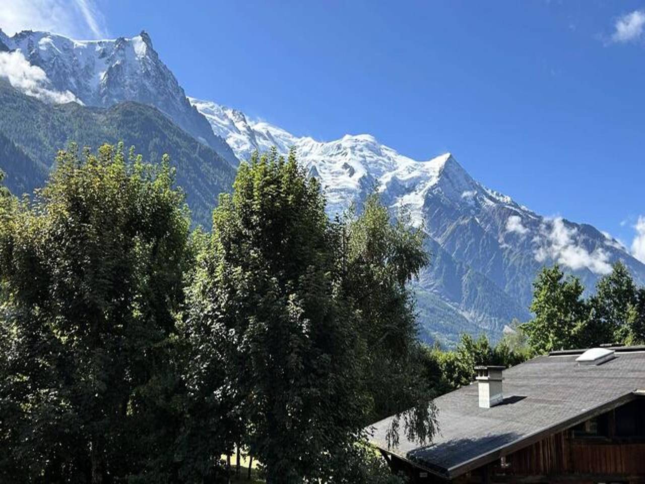 Appartement entier, Chalet à Les Praz avec vue sur le Mont Blanc in Brevent-Flegere, Chamonix-Mont-Blanc