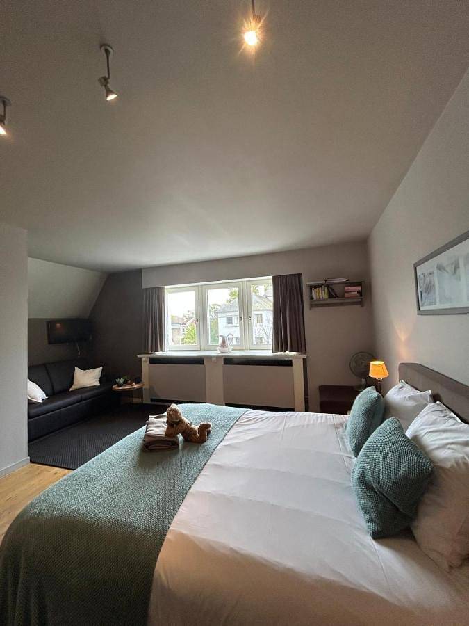 Deluxe Double Room with Shower in La Panne, Côte belge