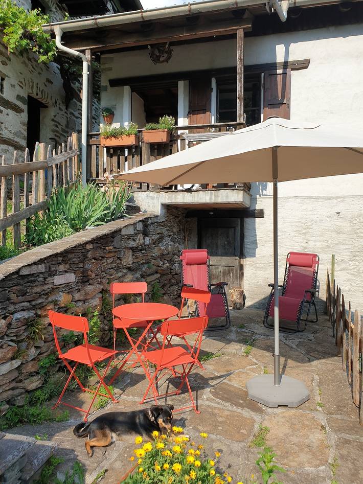Ferienhaus für 3 Personen, mit Garten und Balkon