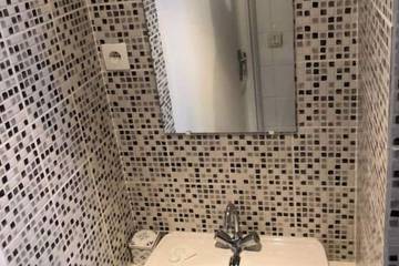 Appartement De Vacances pour 2 Personnes dans Laval, Mayenne, Photo 4