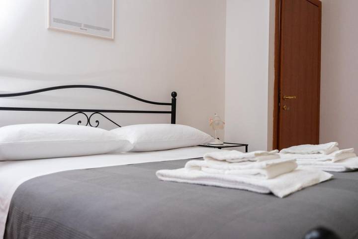 Gîte pour 4 personnes, avec balcon et vue dans Cassino - 3