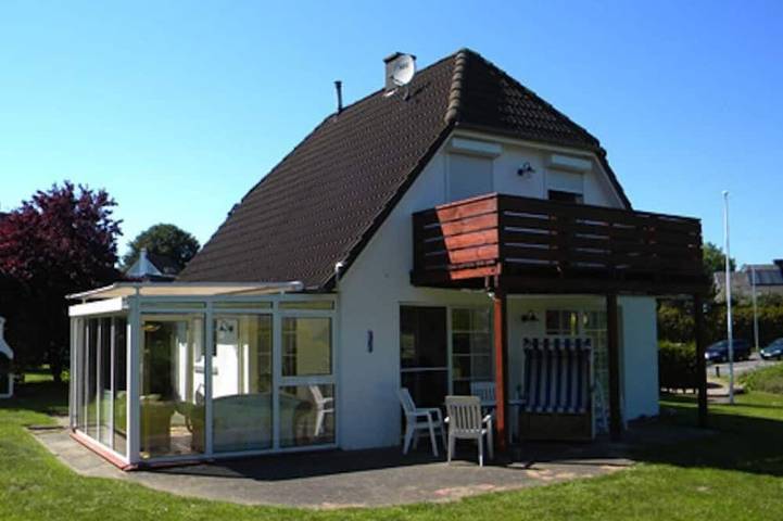 Ferienhaus für 4 Personen, mit Sauna und Garten sowie Balkon