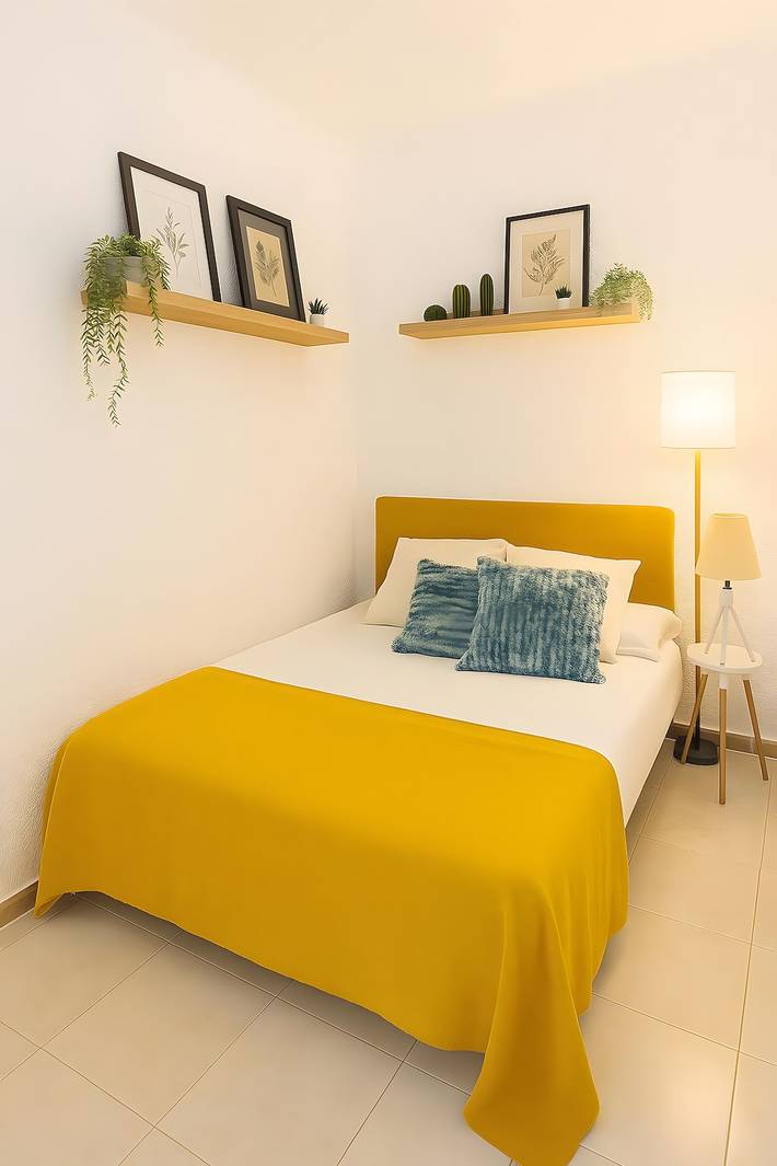 Apartamento inteiro, Apartamento 'Lovely Siesta' com Vista Montanha, Wi-Fi e Ar Condicionado in Alcúdia, Costa de Maiorca