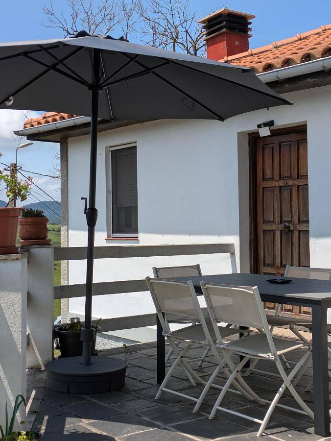 Apartamento de vacaciones para 2 personas, con vistas además de jardín y terraza - 1