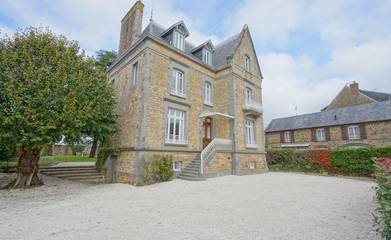 Gîte pour 16 personnes à Ducey