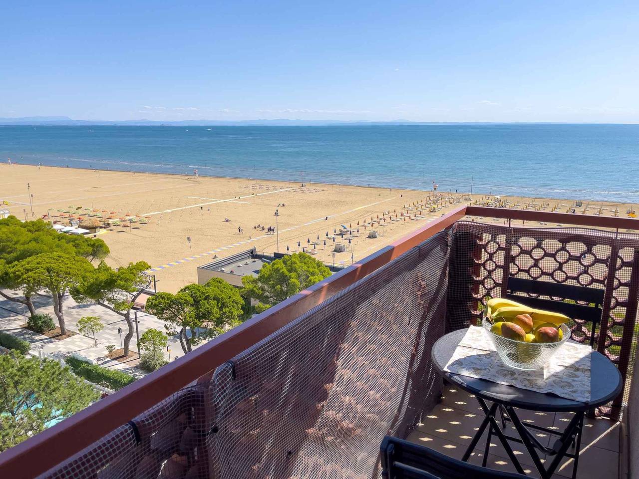 Appartamento intero, Appartamento con aria condizionata, balcone e vista mare a Lignano  in Lignano Sabbiadoro, Provincia d'Udine