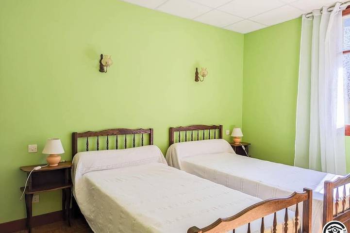 Location de vacances pour 4 personnes, avec jardin à Oô - 4