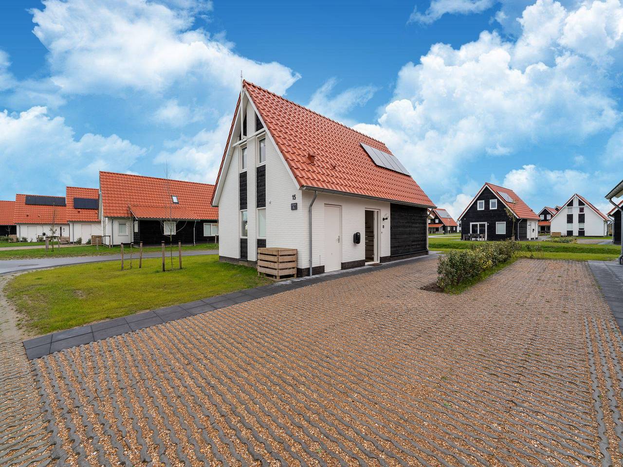 Gemütlicher Rückzugsort mit Parkplatz in Scherpenisse, Niederländische Nordsee