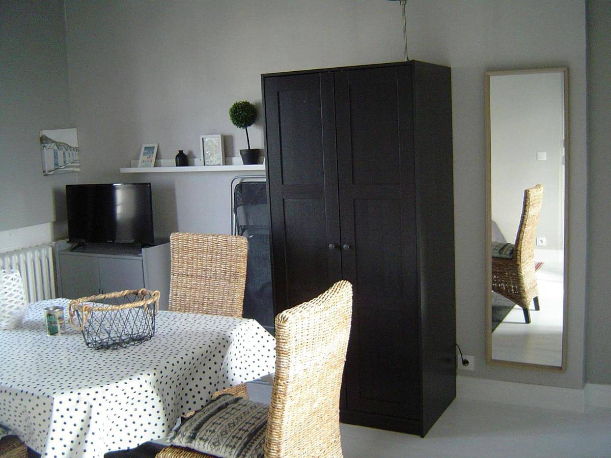 Appartement entier, Studio - Split Level in Étables-sur-Mer, Côte de Goëlo