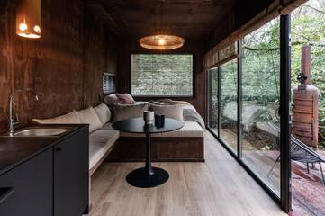 Gîte pour 2 personnes, avec vue ainsi que jardin et terrasse, animaux acceptés à Brasschaat