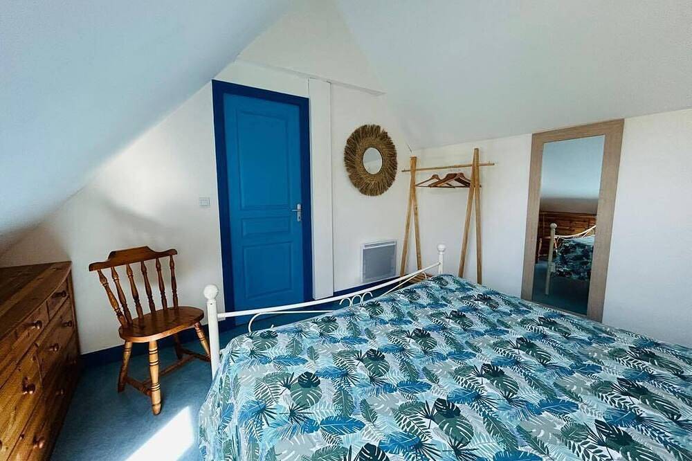 Guernsey-Haus 50 Meter vom Strand entfernt in Barneville-Carteret, Côte de la Déroute