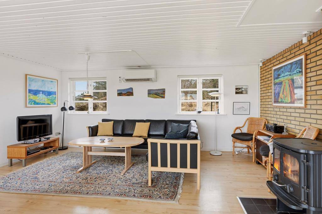 Ansprechendes Ferienhaus mit Sauna auf Naturgrundstück in Toftum, Wadden Sea National Park