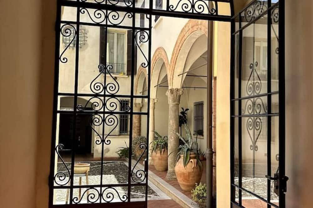 Ganze Wohnung, Petrucci House 2 historic center in Forlì, Forlì-Cesena Provinz