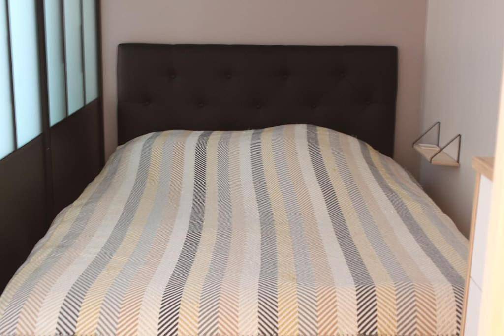 Appartement entier, Studio centre-ville Rueil-Malmaison - proche Rer A in Rueil-Malmaison, Hauts-de-Seine