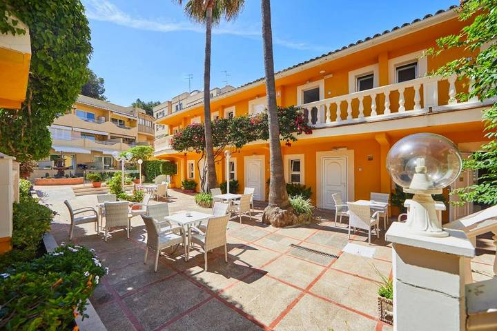 Hôtel pour 2 personnes, avec vue et jardin, animaux acceptés à Peguera - 3