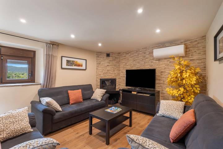 Chalet para 18 personas, con jardín en Bages - 3