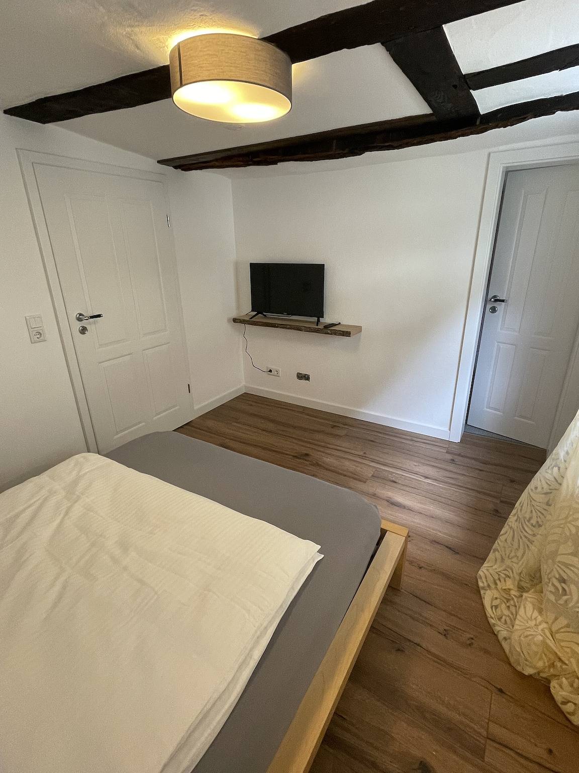 'Zimmer 2' mit Gemeinschaftsgarten und Wlan in Ortenberg, Wetterau