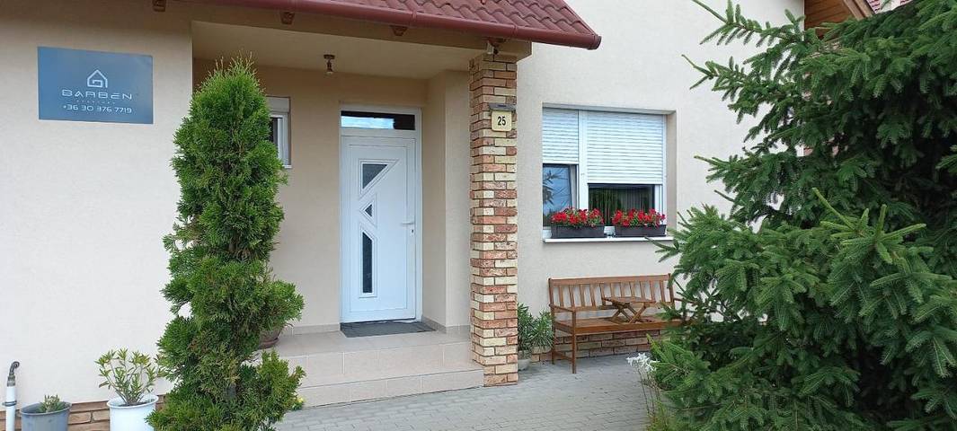 Maison d’hôte pour 2 personnes, avec terrasse et sauna ainsi que vue et bassin pour enfant, adapté aux familles