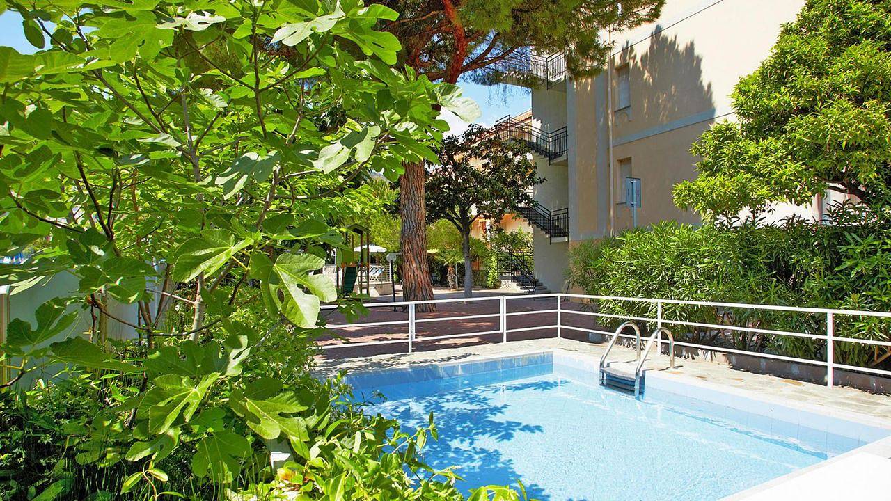 Apartamento vacacional entero, Ferienwohnung für 5 Personen (26 m²) in Pietra Ligure in Pietra Ligure, Pietra Ligure Municipio