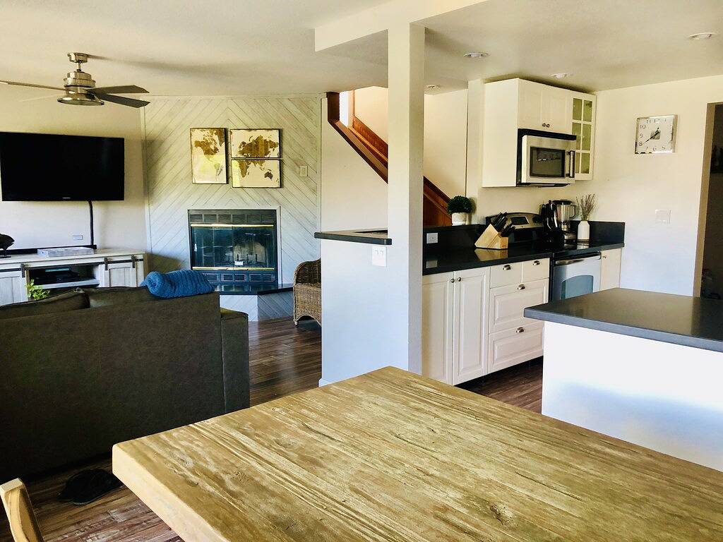 Umgestaltete Gem - Clearlake Lakefront In den Keys - Boaters & Fisherman willkommen! in California North Coast