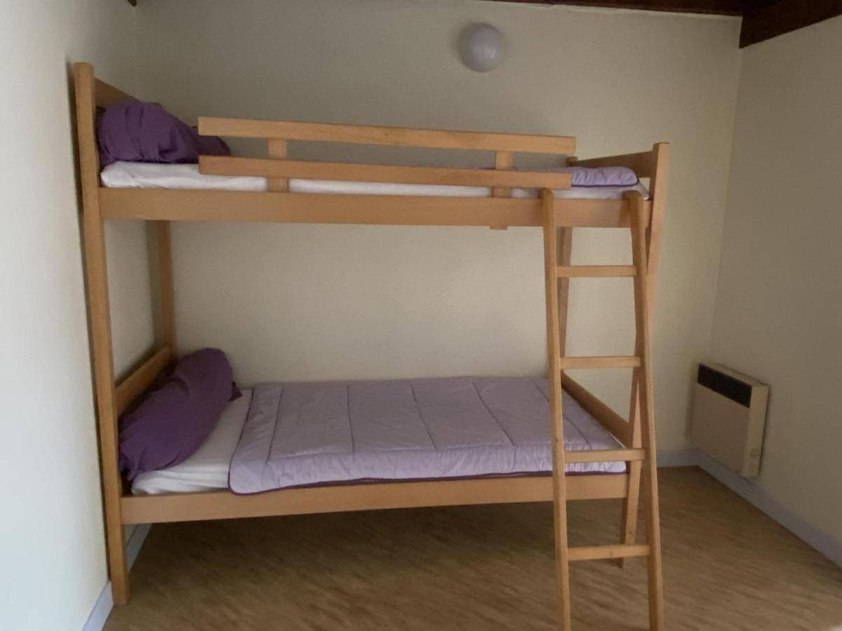 Appartement entier, Appartement Arfeuilles, 4 pièces, 6 personnes - Fr-1-489-182 in Arfeuilles, Région de Vichy