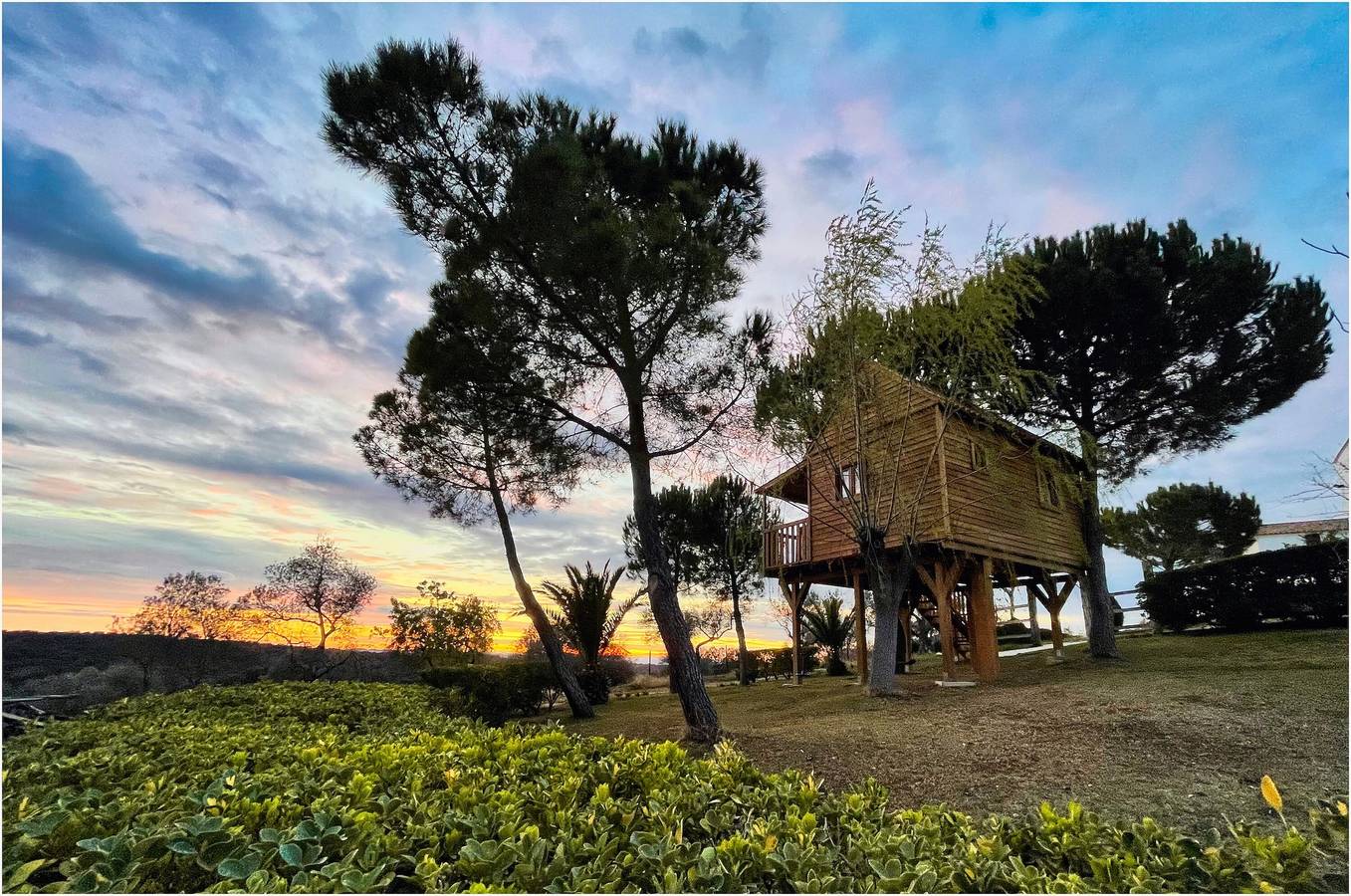 Ferienhaus 'Señora De Las Angustias 2' mit Bergblick, Gemeinschaftspool und Klimaanlage in Alanís, Sierra Morena