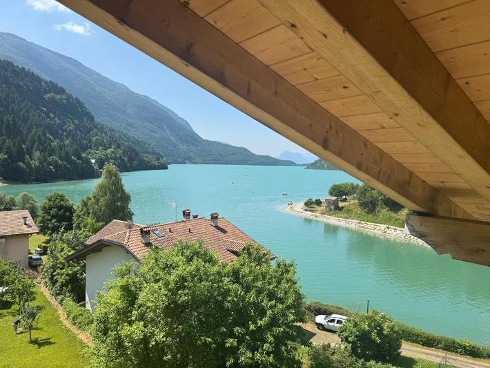 Gîte pour 4 personnes, avec terrasse ainsi que vue et vue sur le lac, animaux acceptés à Molveno - 3