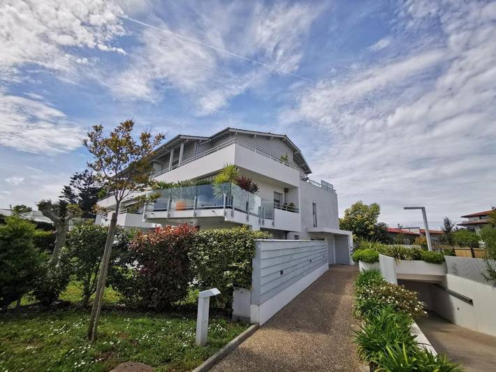 Gîte pour 2 personnes, avec jardin et terrasse dans Aguilera